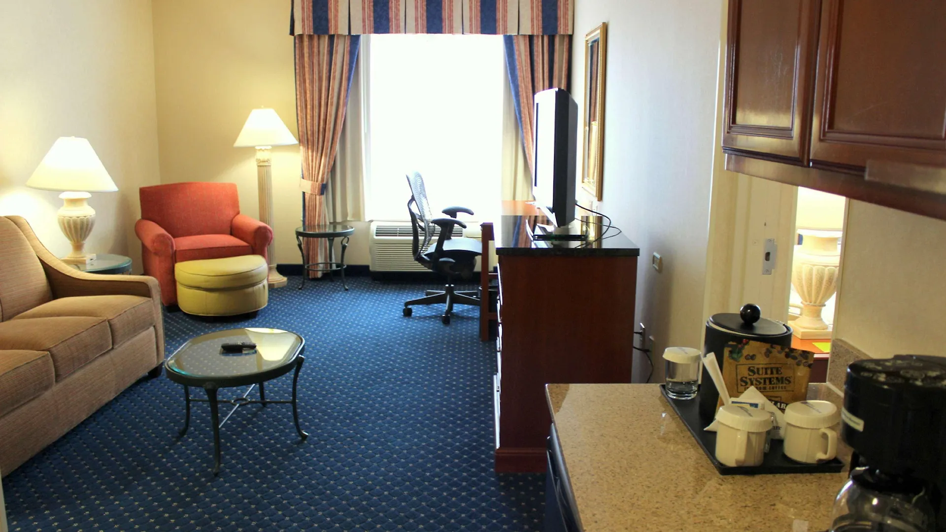 Hilton Garden Inn Charlotte Uptown 3*,