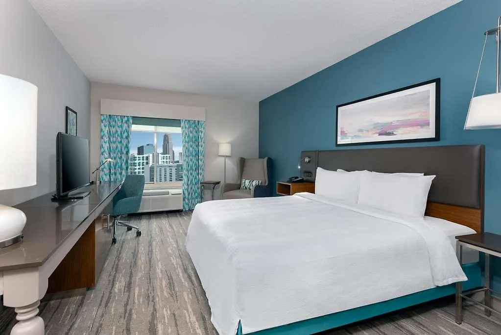 Hilton Garden Inn Charlotte Uptown