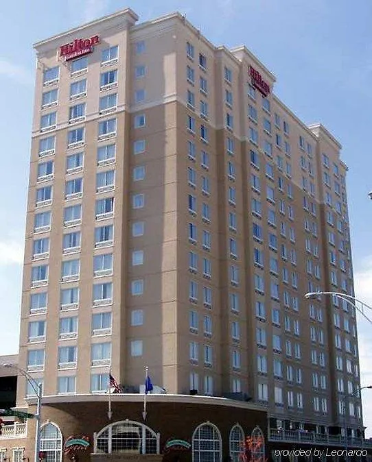 Hilton Garden Inn Charlotte Uptown Hotel