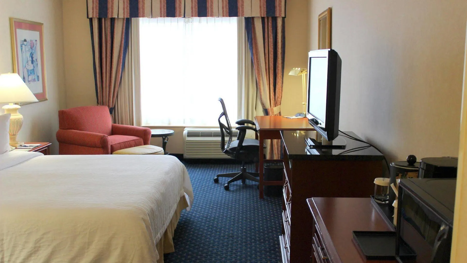 Hilton Garden Inn Charlotte Uptown 3*,  United States
